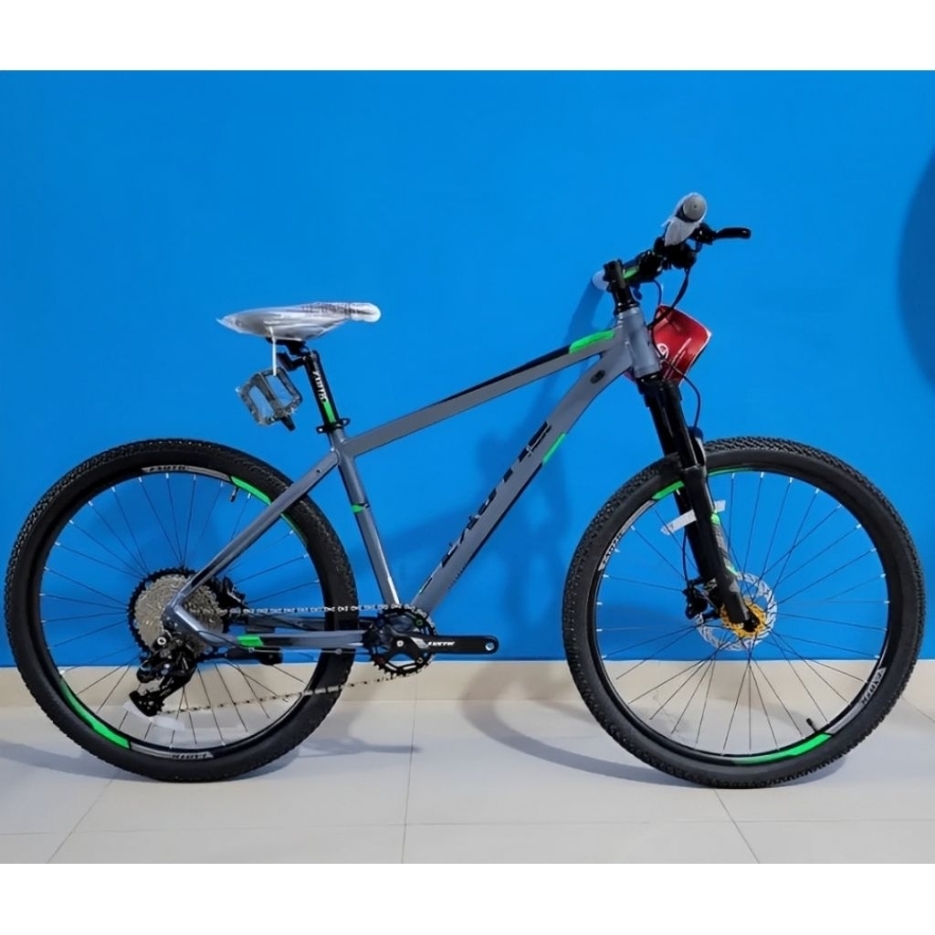 SEPEDA GUNUNG MTB EXOTIC 2612 STR UKURAN 27.5 REM HIDROLIS KONDISI BARU