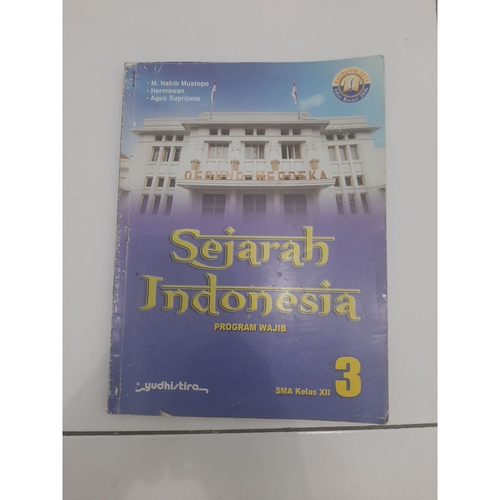 Buku Sejarah Indonesia SMA Kelas 12 Yudhistira