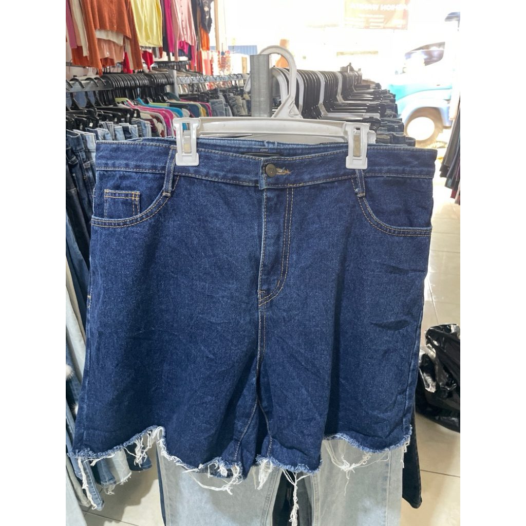 celana pendek wanita jeans kekinian