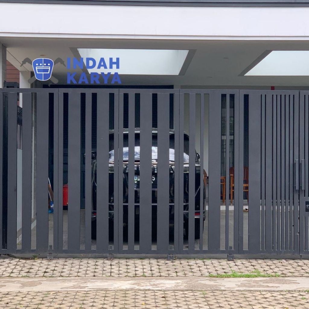 Pintu pagar sliding dorong besi plat