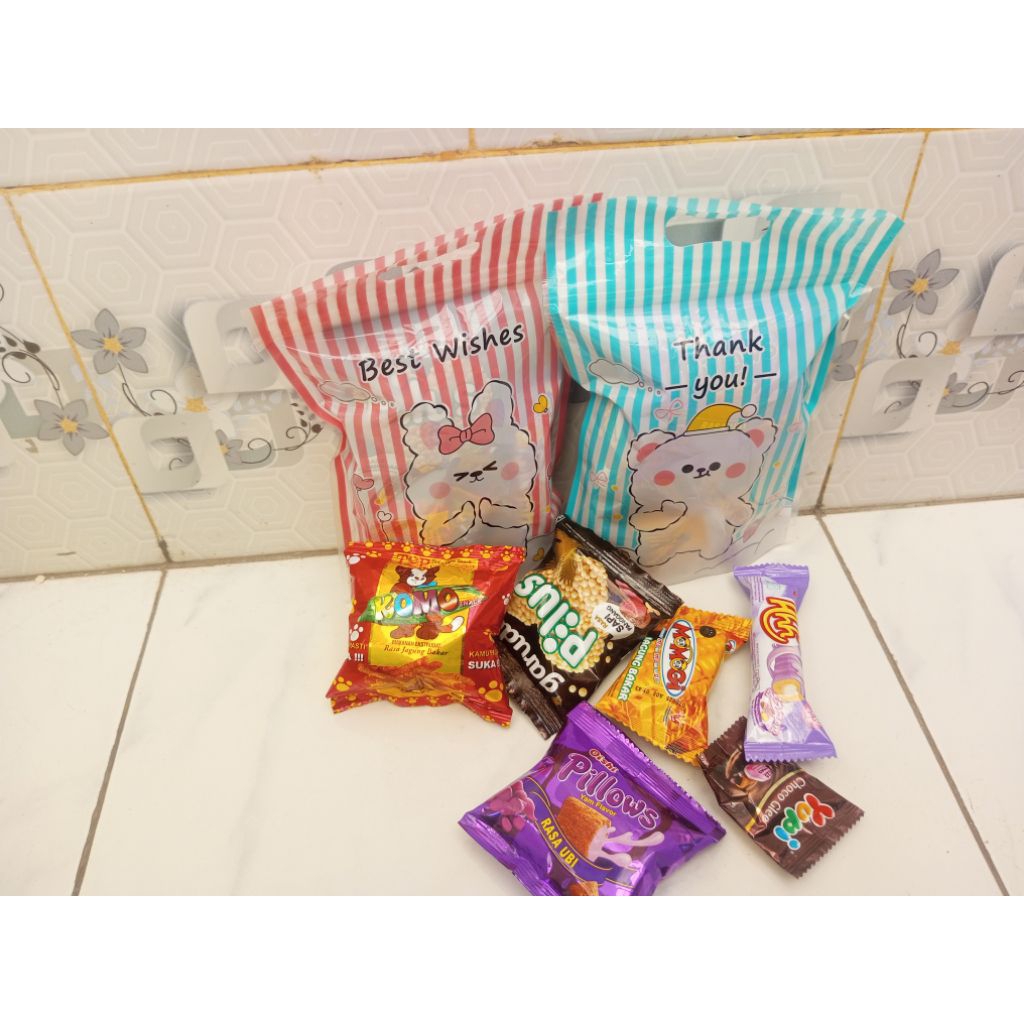 

Hampers Snack ultah anak /Bingkisan Snack Ulang tahun anak L