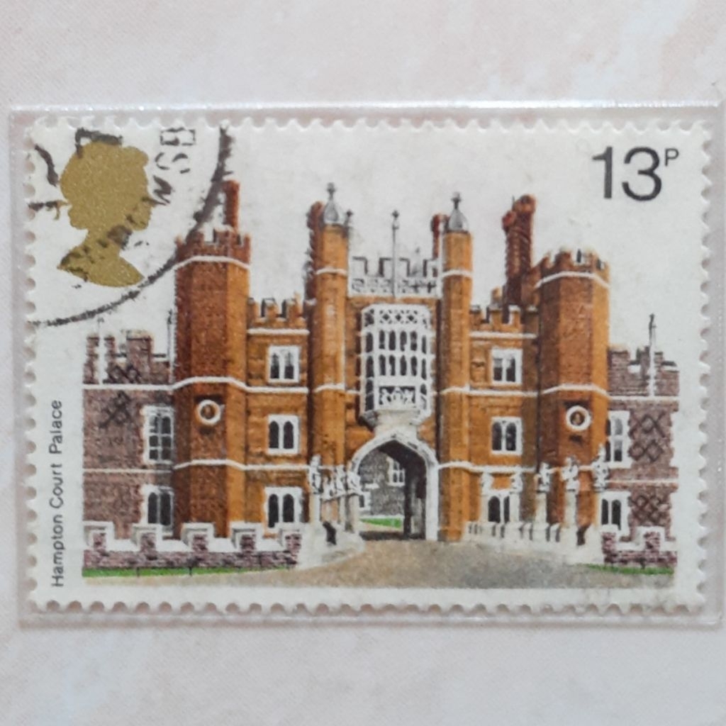 

Perangko Inggris British Architecture, Historic Buildings (Hampton Court Palace) Tahun 1978