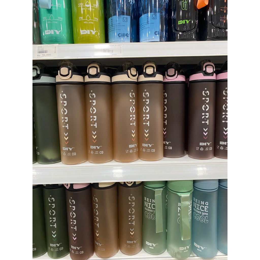 MR DIY - Tumbler Botol Minum 700ml - Drinking Bottle Sport