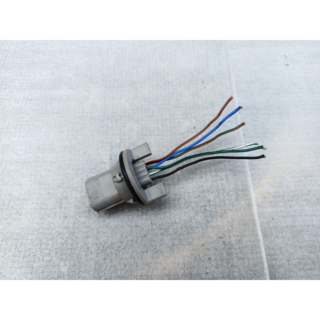 soket lampu depan vario 125 150 old lama