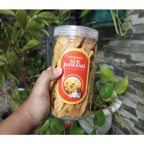 

Arthomoro - Kue Bawang Original 250gr | Kue Bawang Petak | Keripik Bawang | Keripik Pangsit