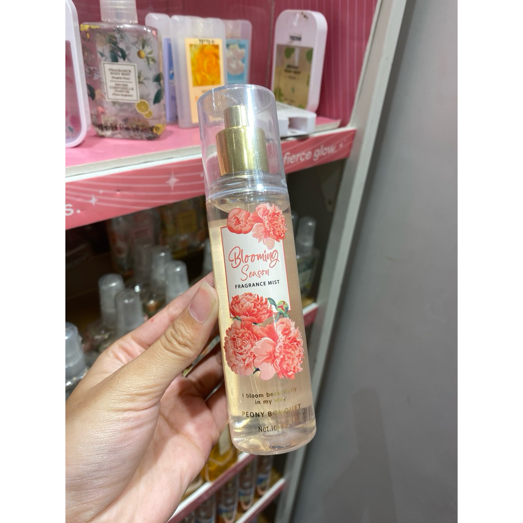 Miniso - Blooming Season Fragrance Mist 100ml (Peony Bouquet)