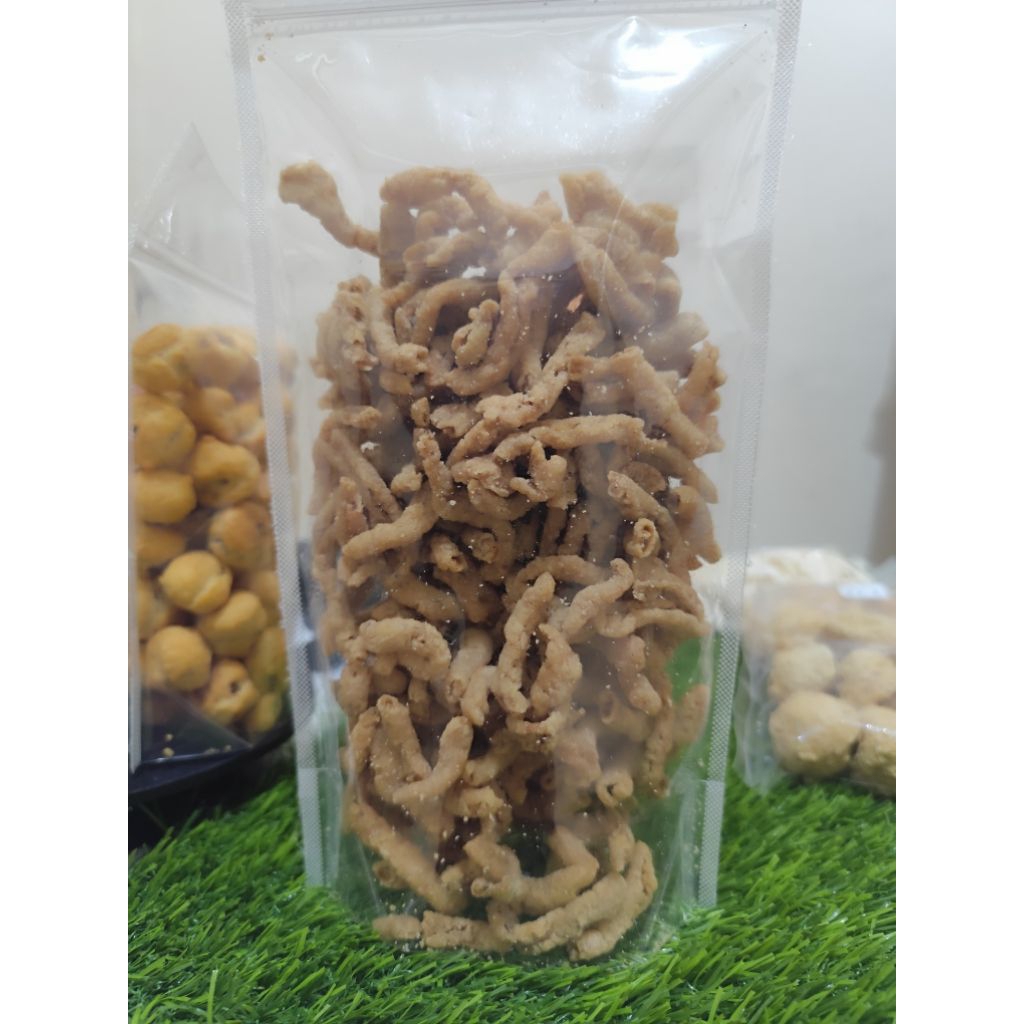 

usus crispy goreng kriuk renyah gurih 250g / snack kiloan / cemilan camilan jajanan makanan ringan murah meriah / pusat oleh-oleh solo