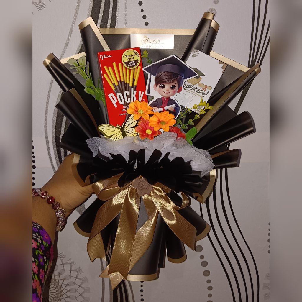 

Buket Topper, snack dan bunga Graduation/Wisuda/Sidang