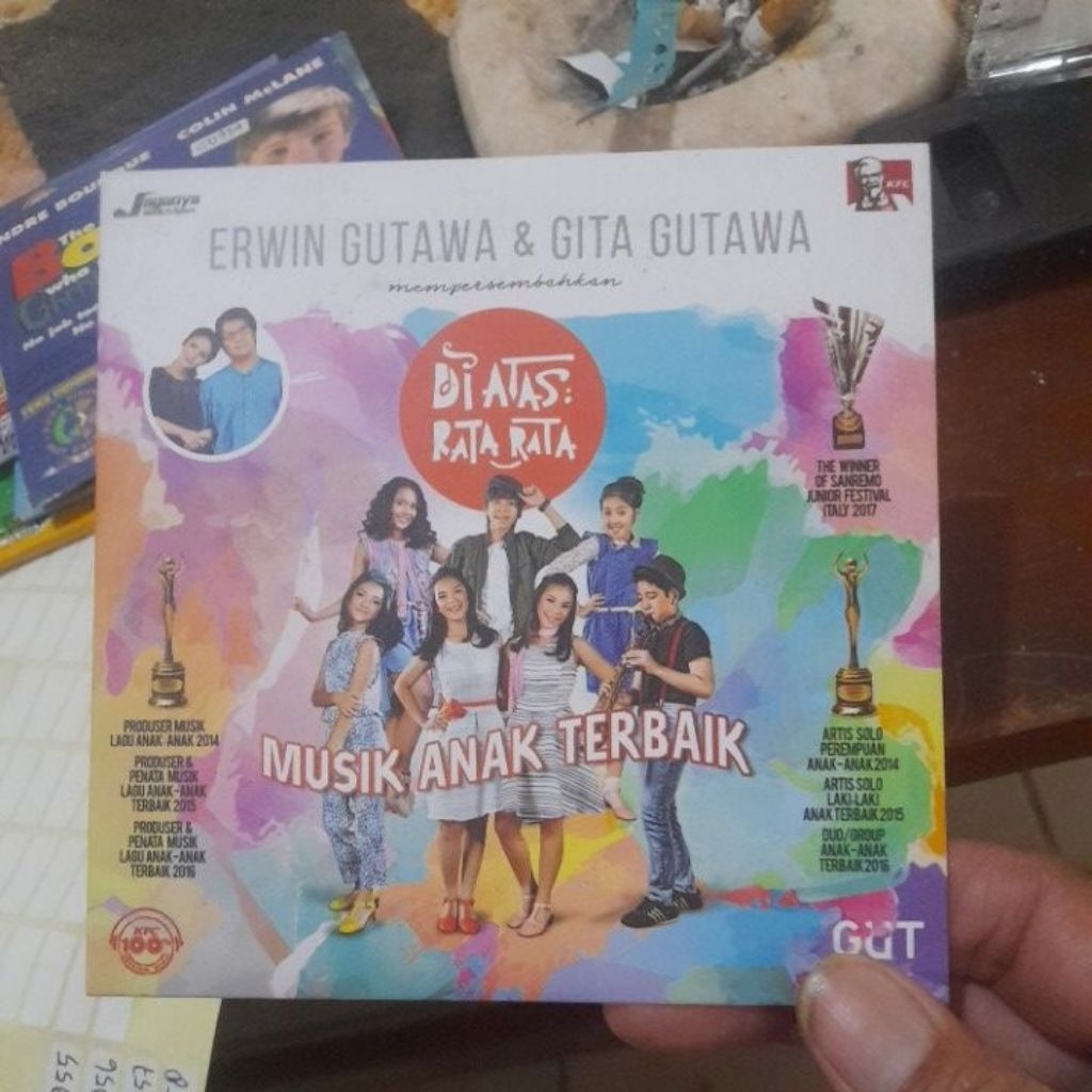 cd musik dari kfc diatas rata rata musik anak terbaik (CD955(