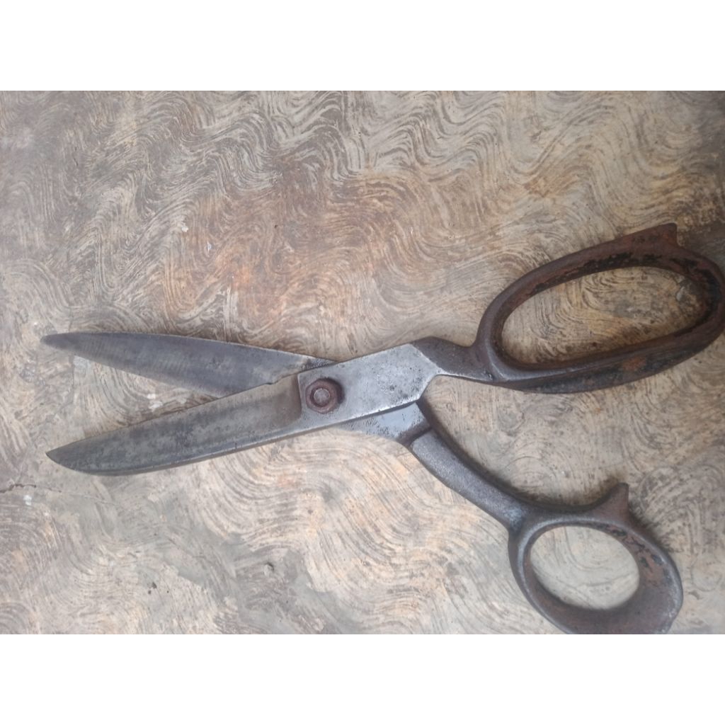 gunting kain jadul cap mata (original) Made in german