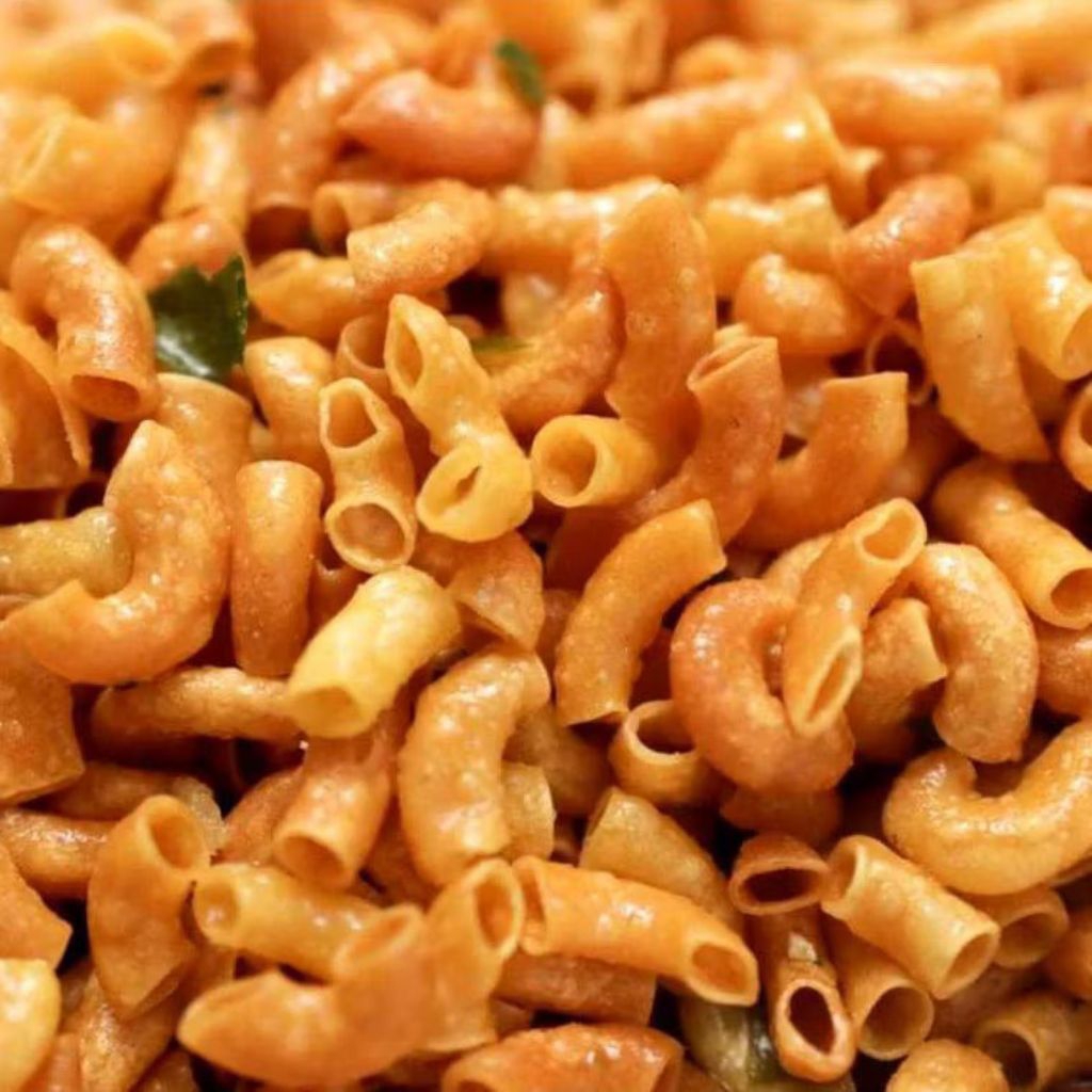 

MAKRONI CIKRUH 1 kG LEZAT & GURIH Food Snack Cemilan Crispy Kering Cemilan Snack Cemilan Jajan Keripik Makanan