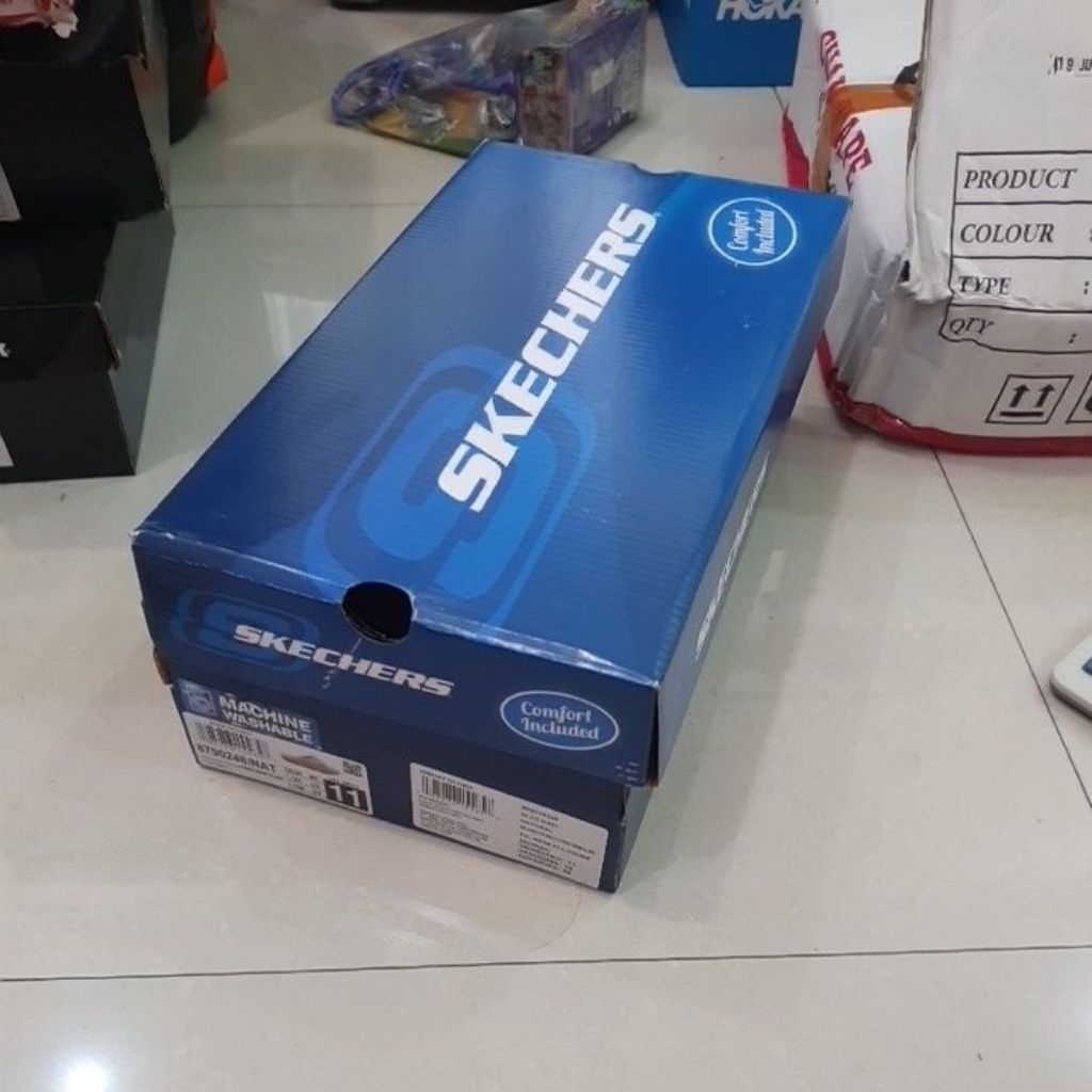 

kardus skechers 8790248