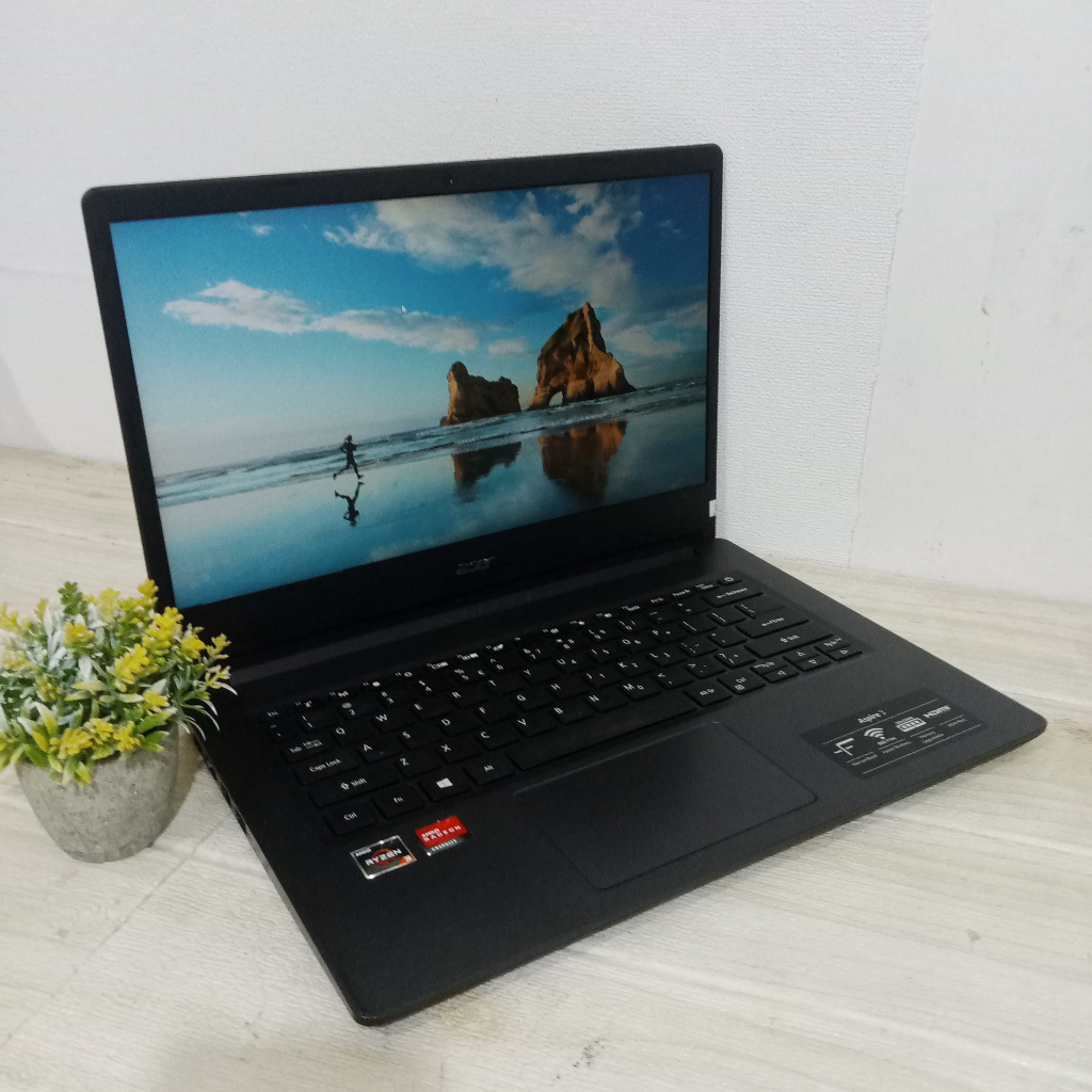 LAPTOP SECOND ACER ASPIRE 3 A314-22 RYZEN 3 RAM 4GB SSD 256GB LAYAR 14"INCH-FHD WIN 11
