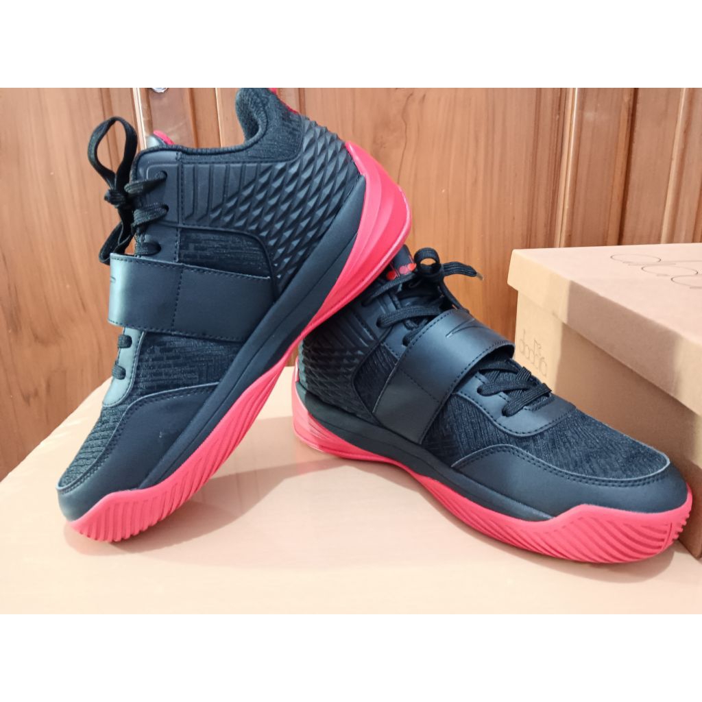 Sepatu Basket Diadora Harier- Original Sport Station