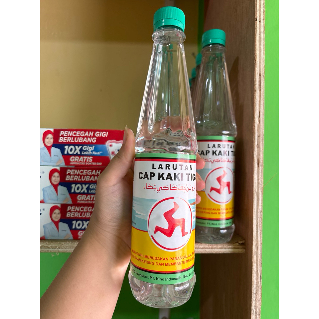 

larutan cap kaki tiga besar 500ml