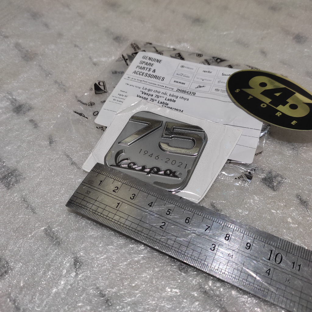 Sticker Emblem Vespa Primavera 75th Anniversary Original