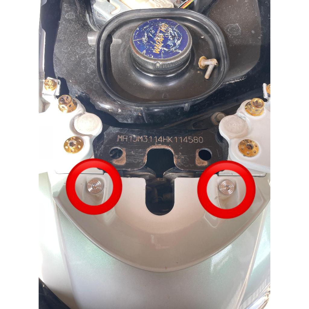 BAUT TUTUP BODY BELAKANG BEHEL ( 2 BAUT ) MODEL SLASH BIG HEAD BEAT ESP NEW SCOOPY ESP NEW STREET TA