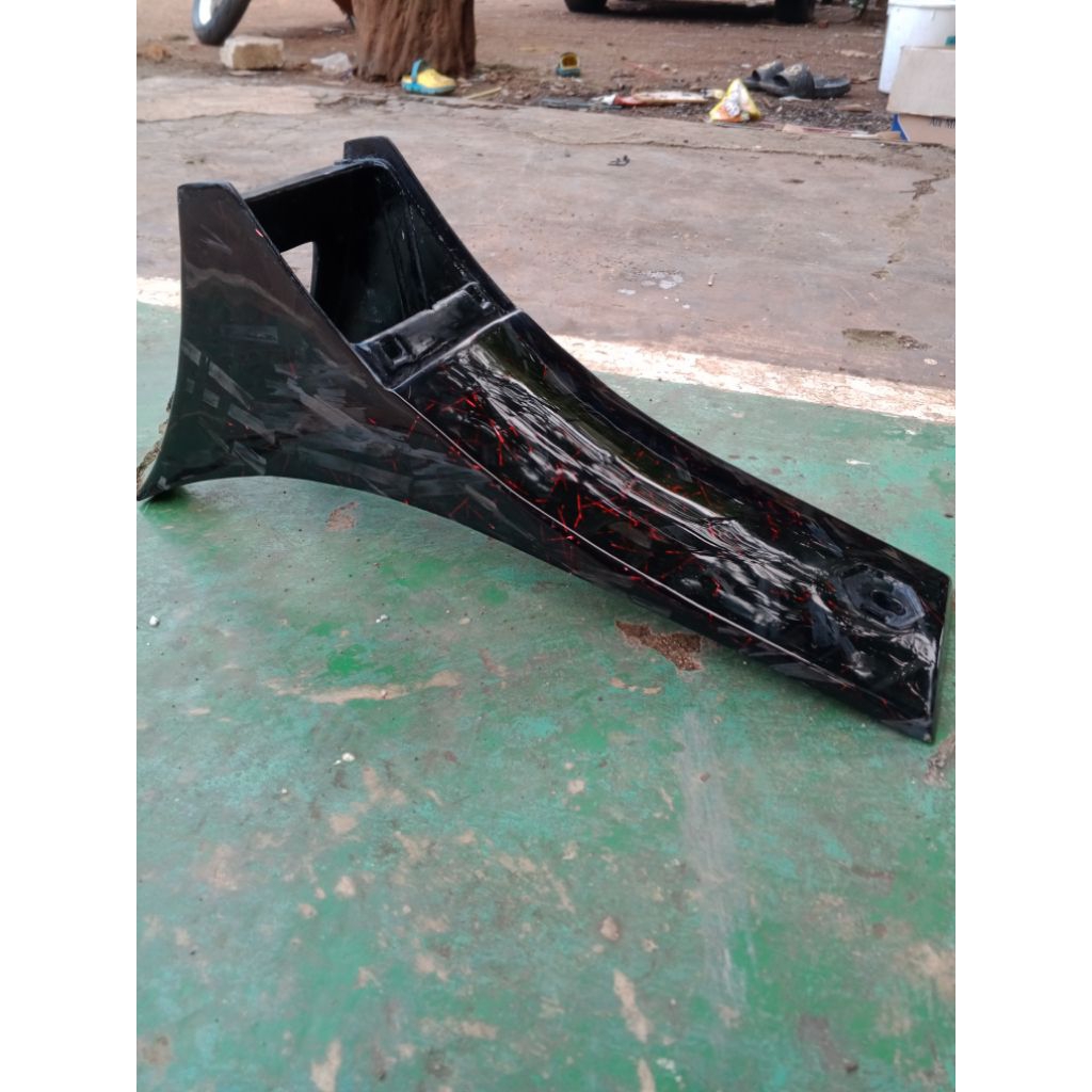 DASI VESPA EXCEL LAPIS CARBON KEVELAR HIDUNG VESPA EXCEL