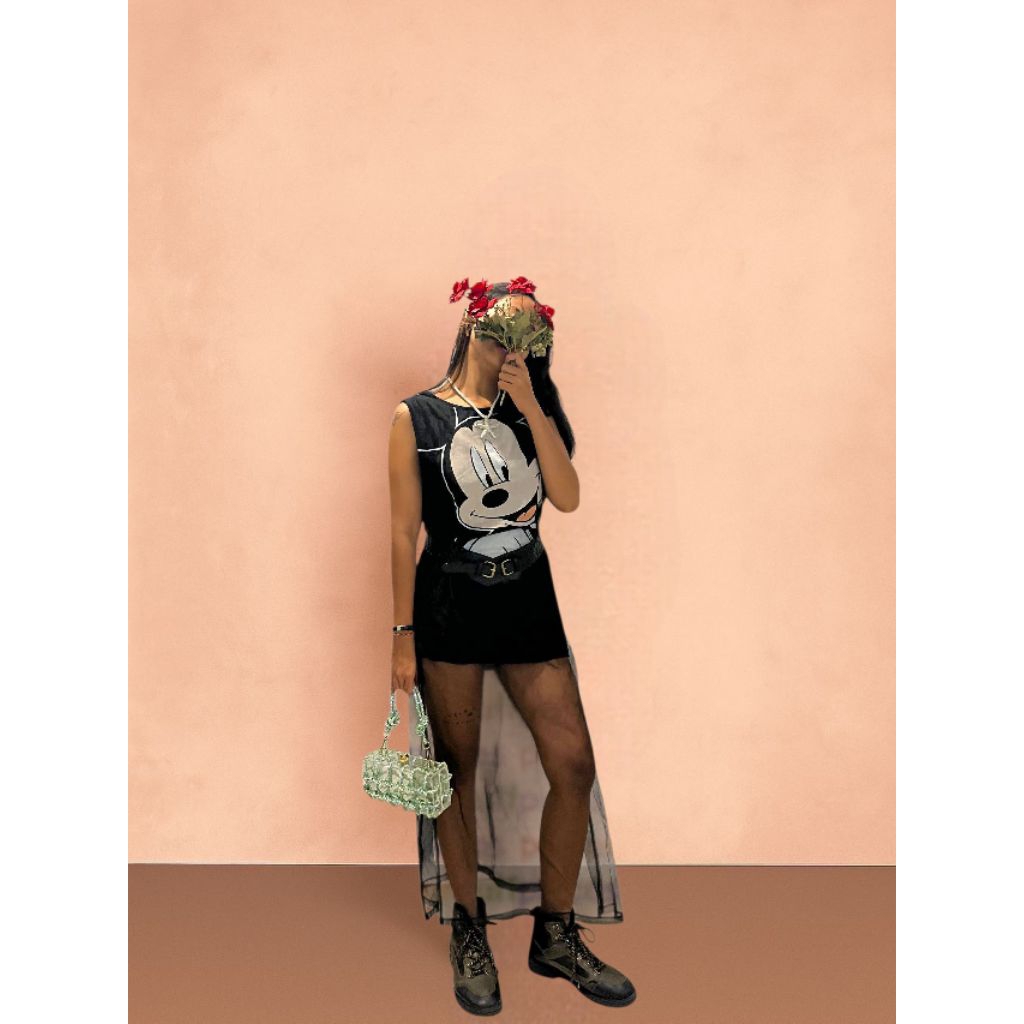 Dress Tulle Layer Mickey – Dress Pendek Wanita dengan Outer Tulle Panjang Transparan