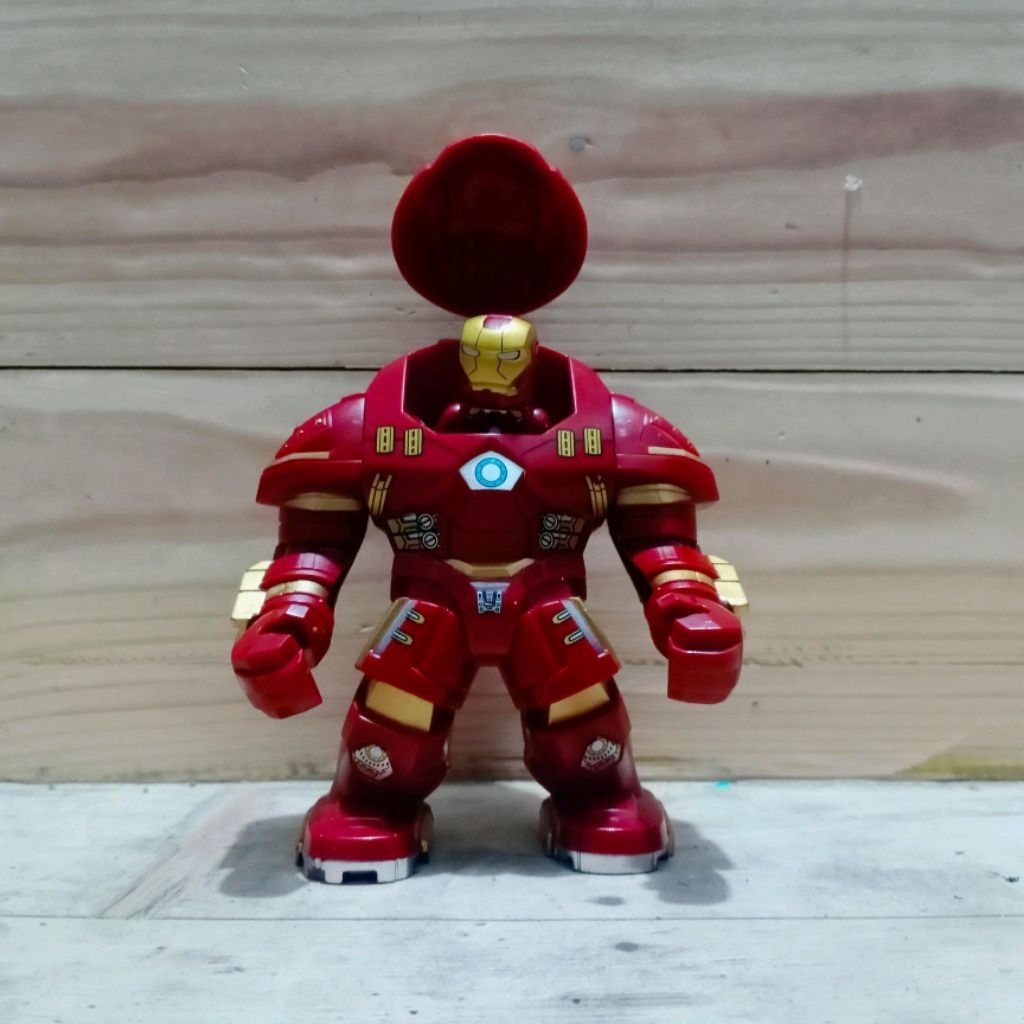 figure jumbo hulkbuster plus Ironman tony stark avenger infinity war