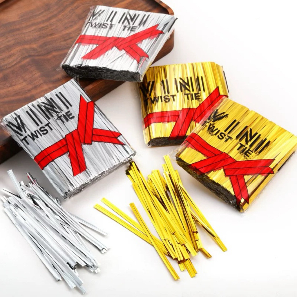 

Pita Kawat Metalik Tali Souvenir isi +/- 600pc