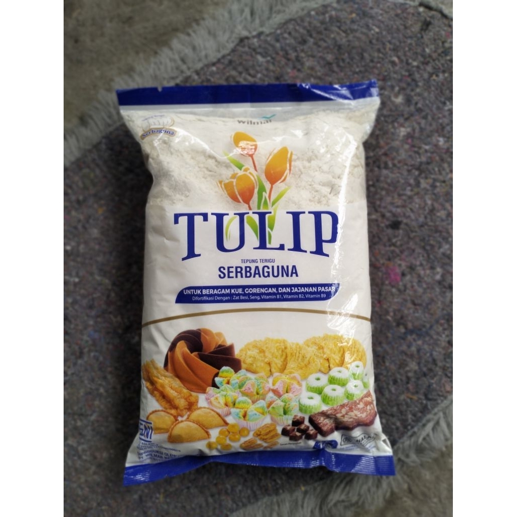 

TEPUNG TERIGU TULIP 1 KG
