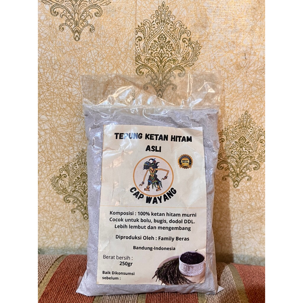 

Tepung Ketan Hitam Asli 250 gr cap wayang