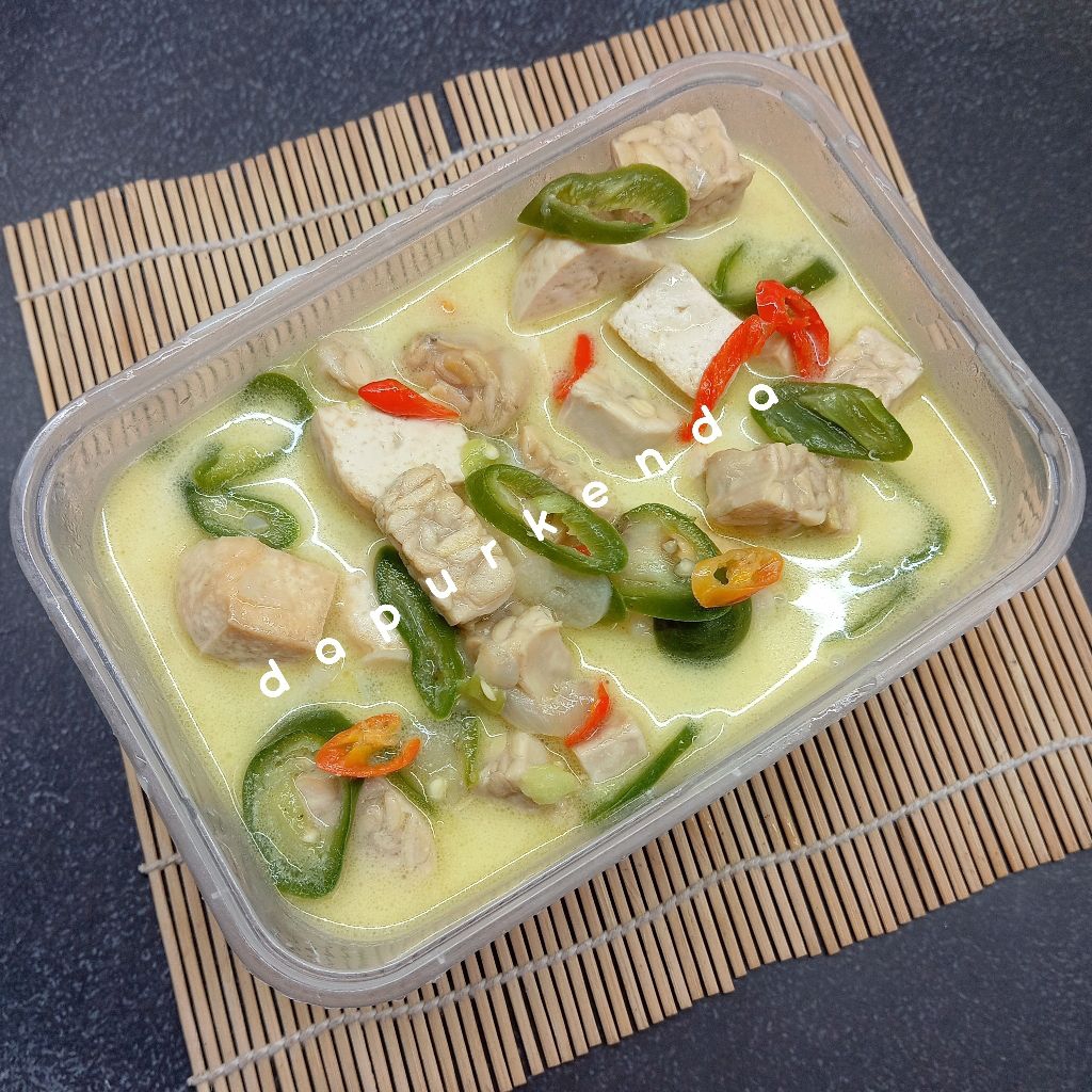 

Sayur Lombok Tahu Tempe Cabe Ijo / Jangan Lombok Tahu Tempe Cabe Ijo / Sayur Santan Tahu Tempe Cabe Ijo / Sayur Santan / Sayur Matang Siap Makan / Masakan Matang / Masakan Siap Saji