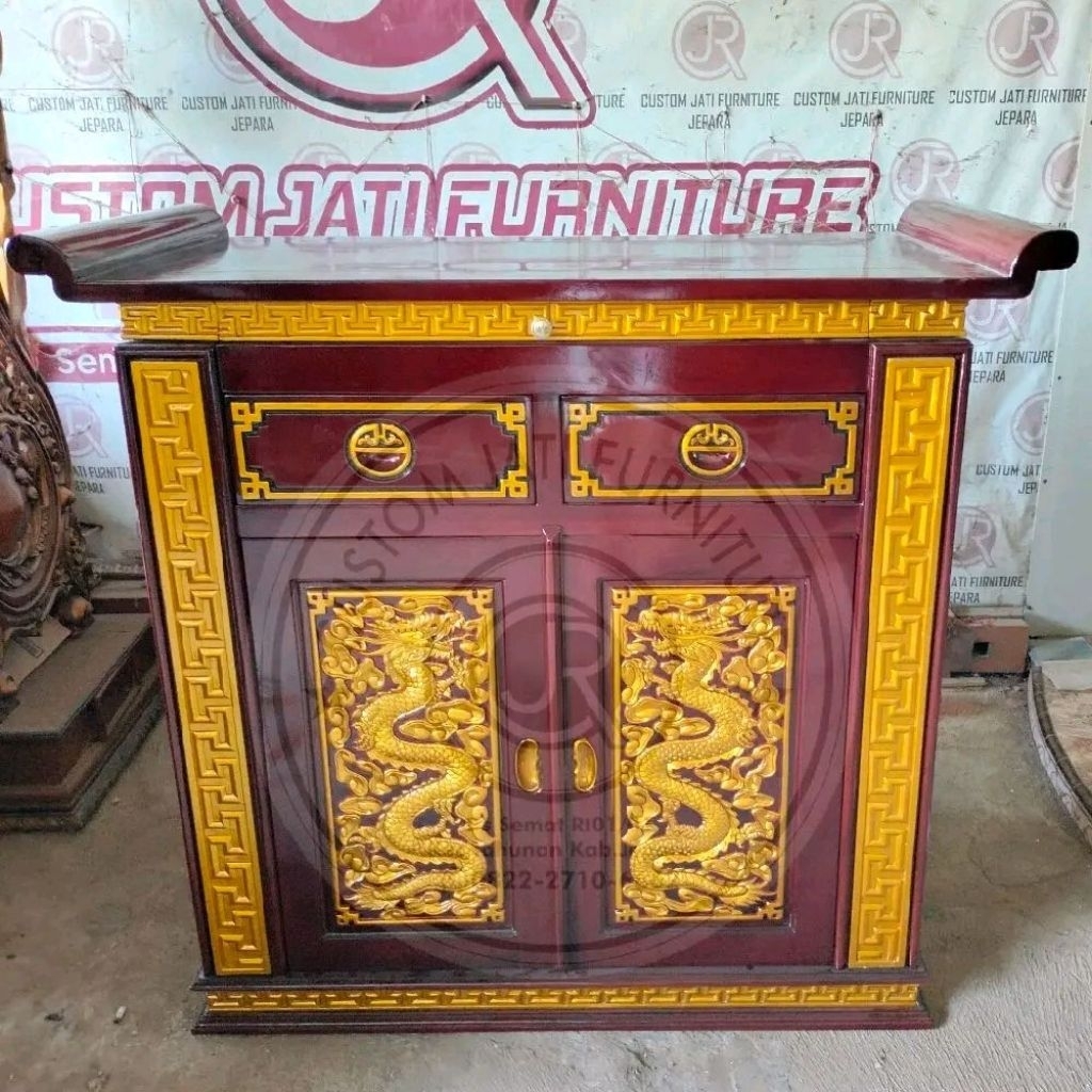 meja altar sembahyang dewa buddha naga