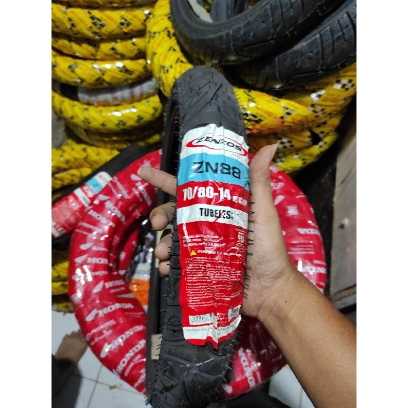 BAN TUBELESS  ZENEOS   70/80-14 ZN88