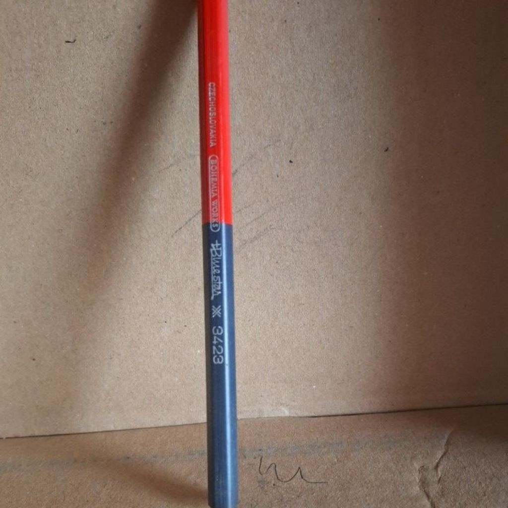 

pensil pola/ pensil merah biru BESAR BLUE STAR 3423 BOHEMIA WORKS made in Czechoslovakia