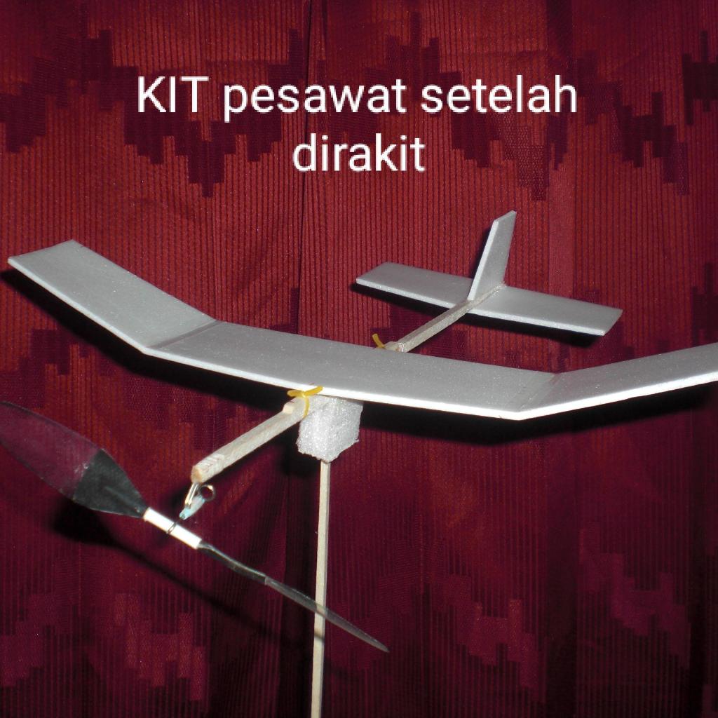 KIT Pesawat Model Tenaga Karet Bahan Foam