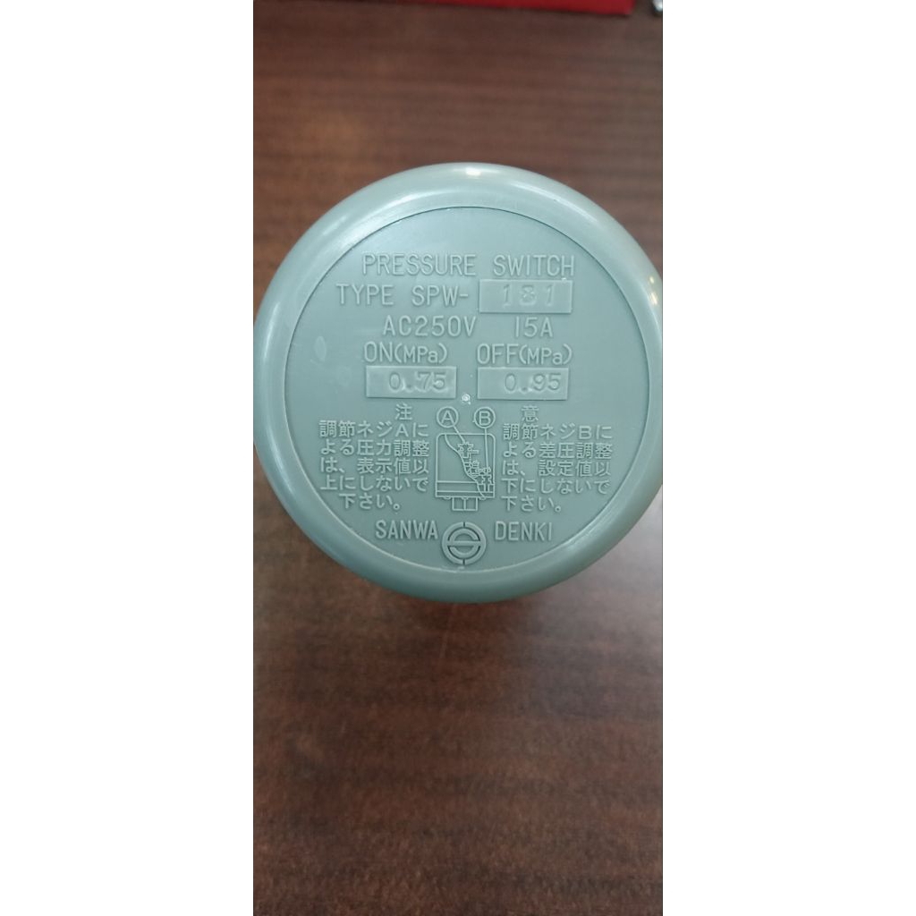 pressure switch kompresor Hitachi