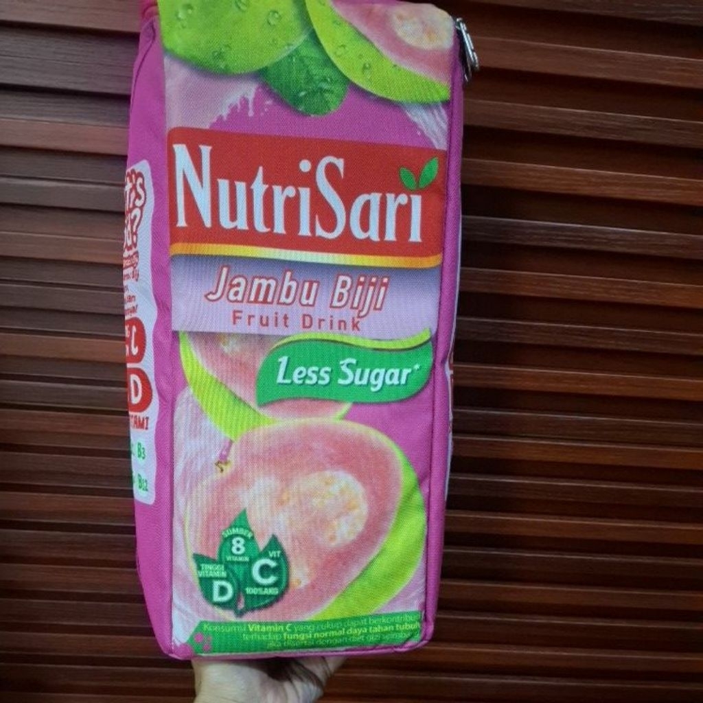 

Paket Tas PRJ Nutrisari Jambu