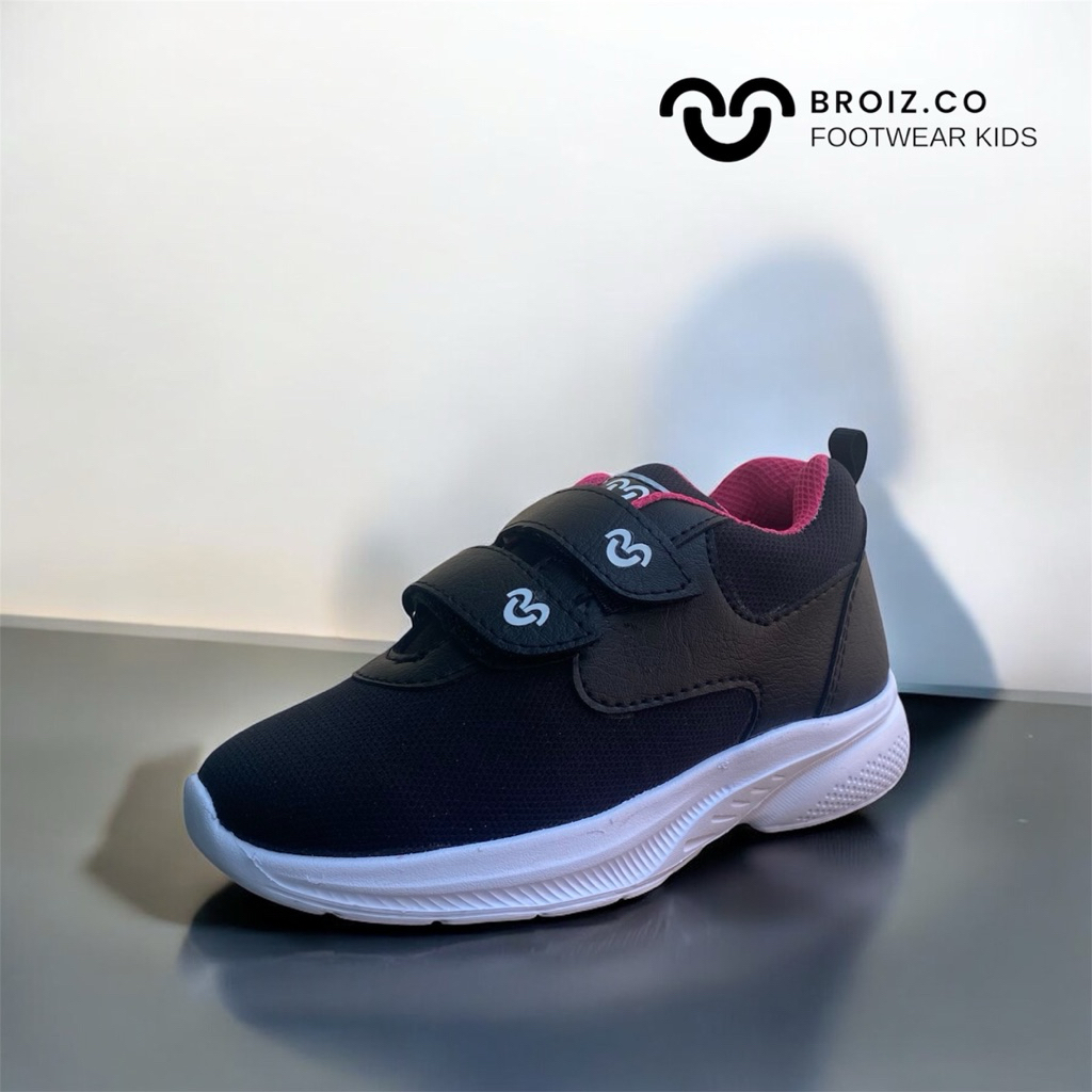 Sepatu Sekolah Anak Perempuan SD SMP Size 30-38 Sol Pylon Ringan
