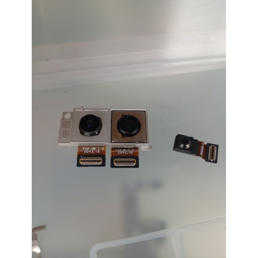 kamera dan hp pixel 5 lcd nya tidak ada keadaan mati untuk kanibalan