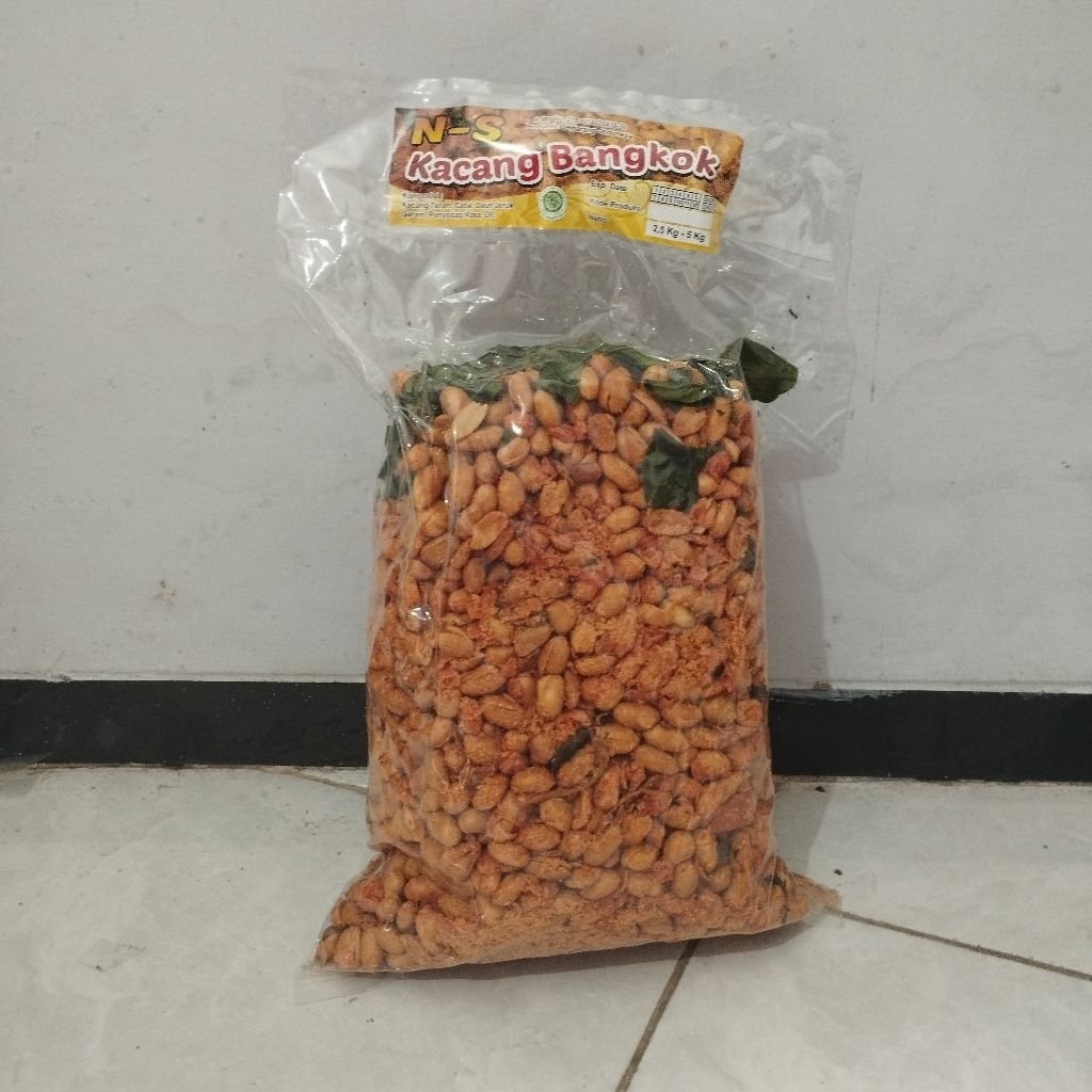 

[ SATU BAL ] Isi 2,5 Kg | Kacang Bangkok | Kacang Thailand | Kacang Bawang Pedas Daun Jeruk | Cemilan Pedas Gurih | Aneka Cemilan dan Snack ONLINA