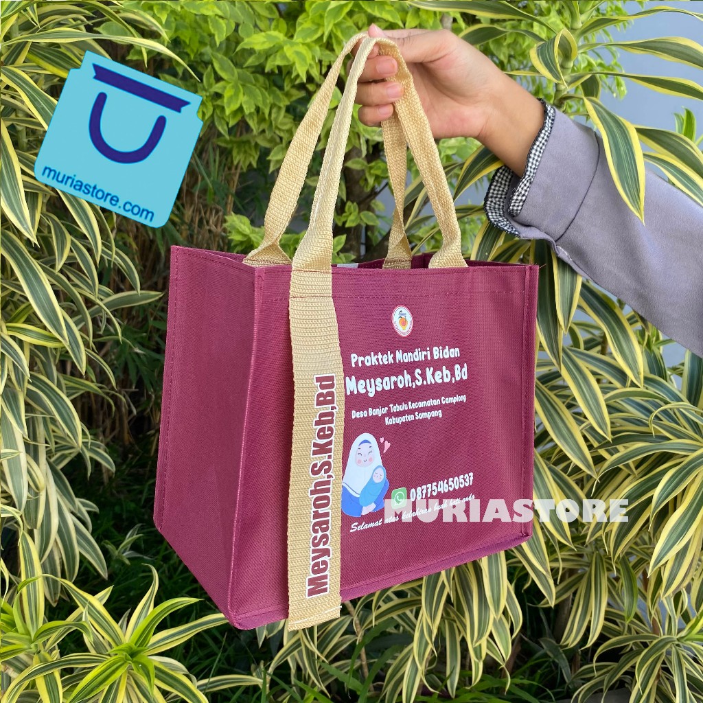 

Jemima Bag Polyaster Dengan Cetak Free Custom - Souvenir Ultah, Bidan, Aqiqah Premium