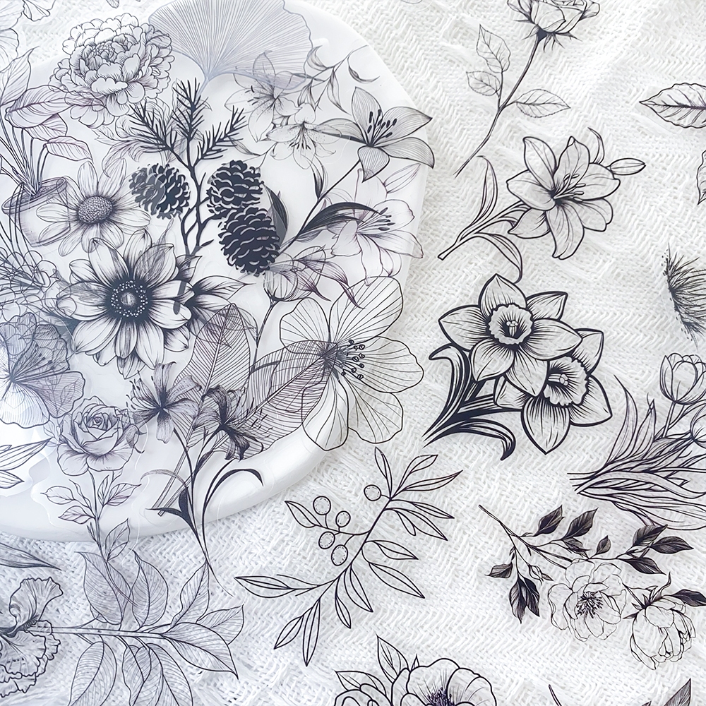 

[50PCS]Stiker Lucu transparan Bunga hitam dan putih Stiker Kartun PET Stiker Pack Permainan Decal Vinyl Stiker Waterproof-Sticker Aesthetic Stiker Buku Journal Koper Casing HP Gitar Laptop Helm Motor