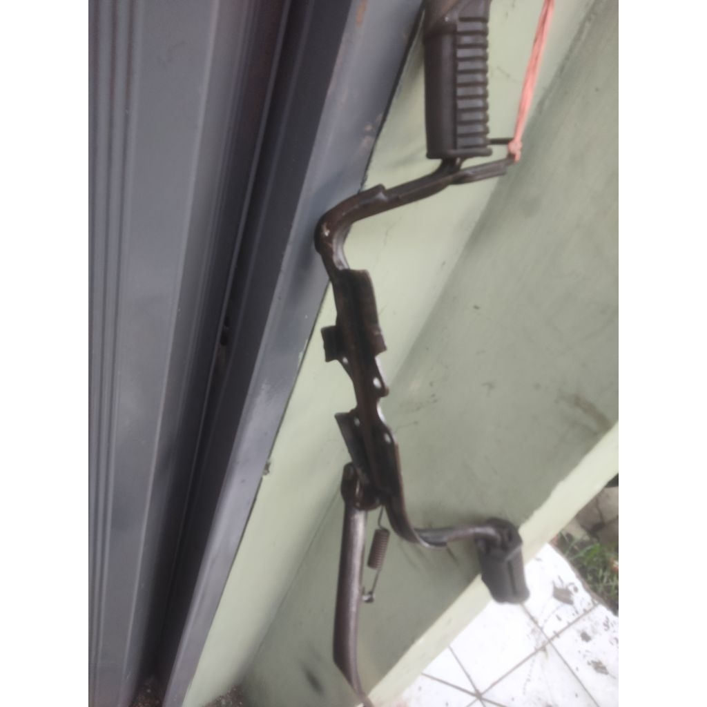 bus tep mesin injakan kaki  motor  Vega ZR. copotan