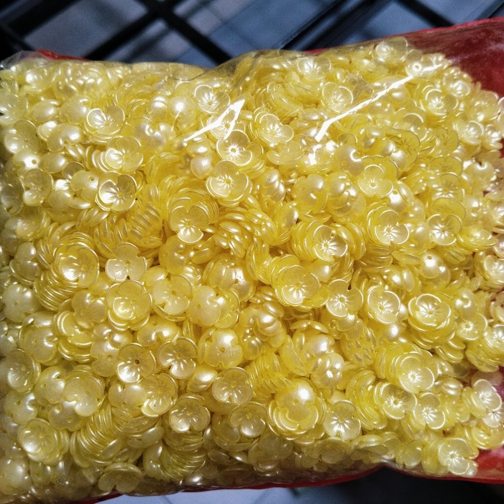 

(1 Pon) Kelopak Mini Tiga