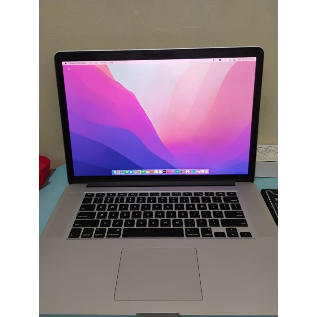 MacbookPro2015 8/256
