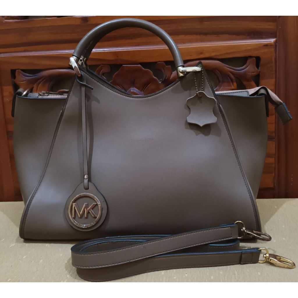 tas mk kulit asli kulit tebal kokoh preloved