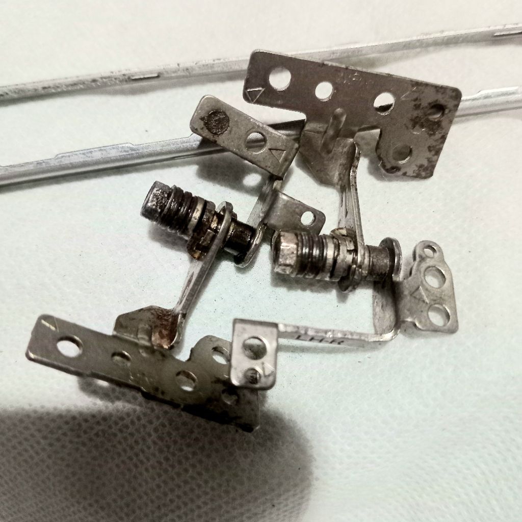 ENGSEL LAPTOP ACER ASPIRE 4745G