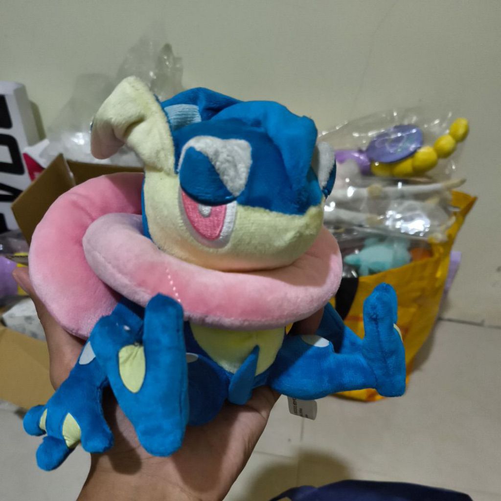 Boneka Pokemon Greninja Pokedoll Pokémon Center