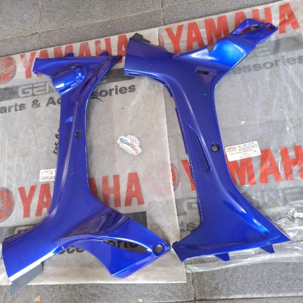 Legshield sayap dalam F1ZR FIZR biru tua dpbmc | 4US-F8395-00-P6