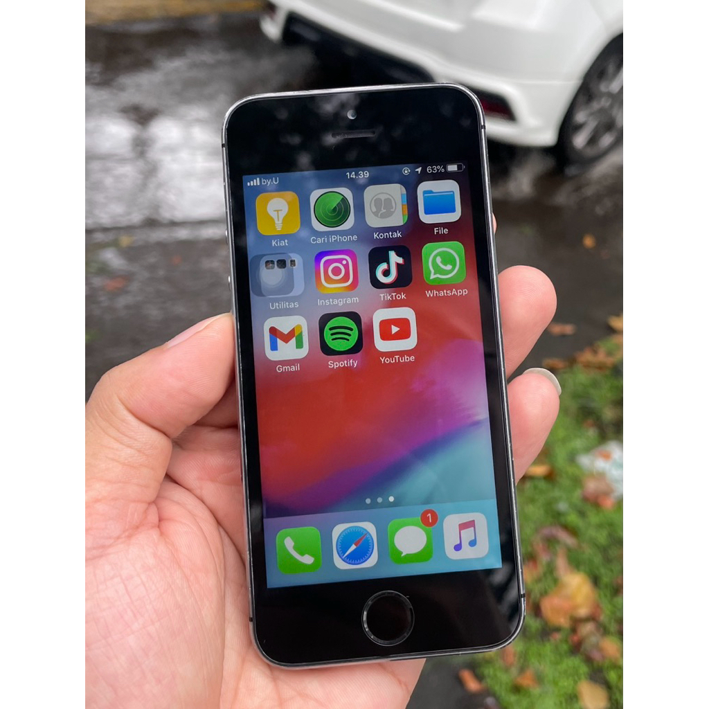 Iphone 5S dan 5C second - Bisa Sinyal