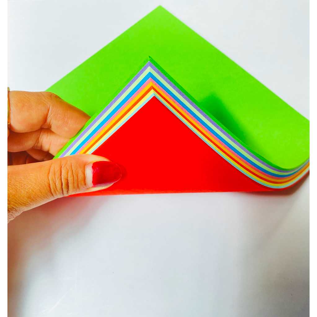 

KERTAS ORIGAMI WARNA WARNI UKURAN 15x15 cm