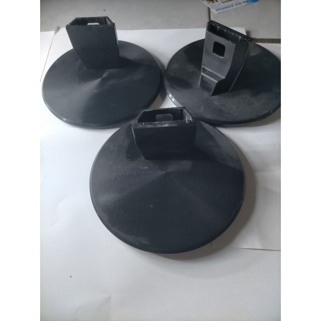 kaki monitor Acer p166HQL