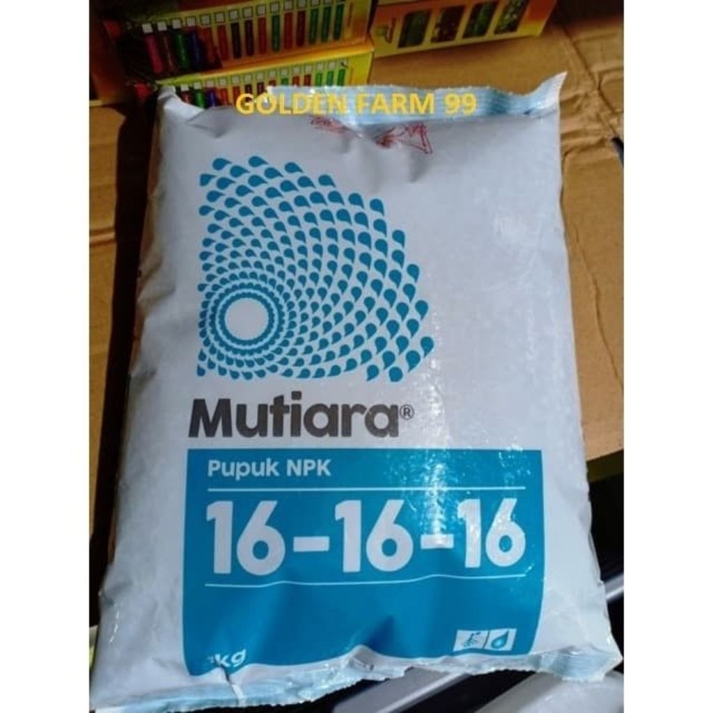 NPK MUTIARA 161616(1kg)